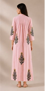 Blush (Pink)