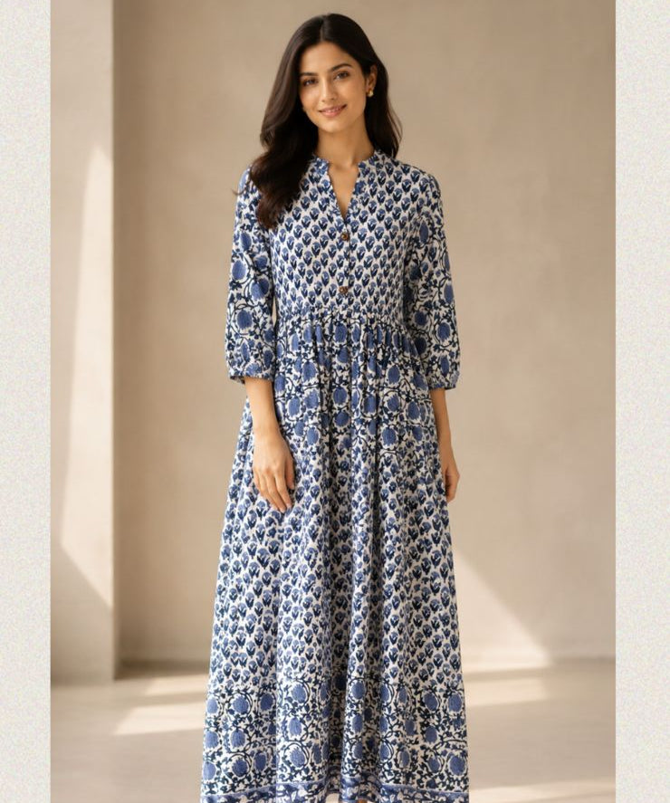 Indigo_Blue_White.jpg